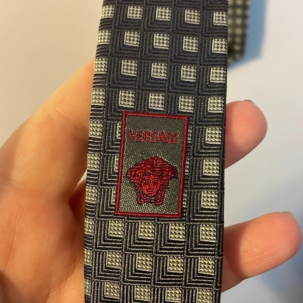 Versace Gray Silver Geometric Design Medusa Head Logo Silk Tie